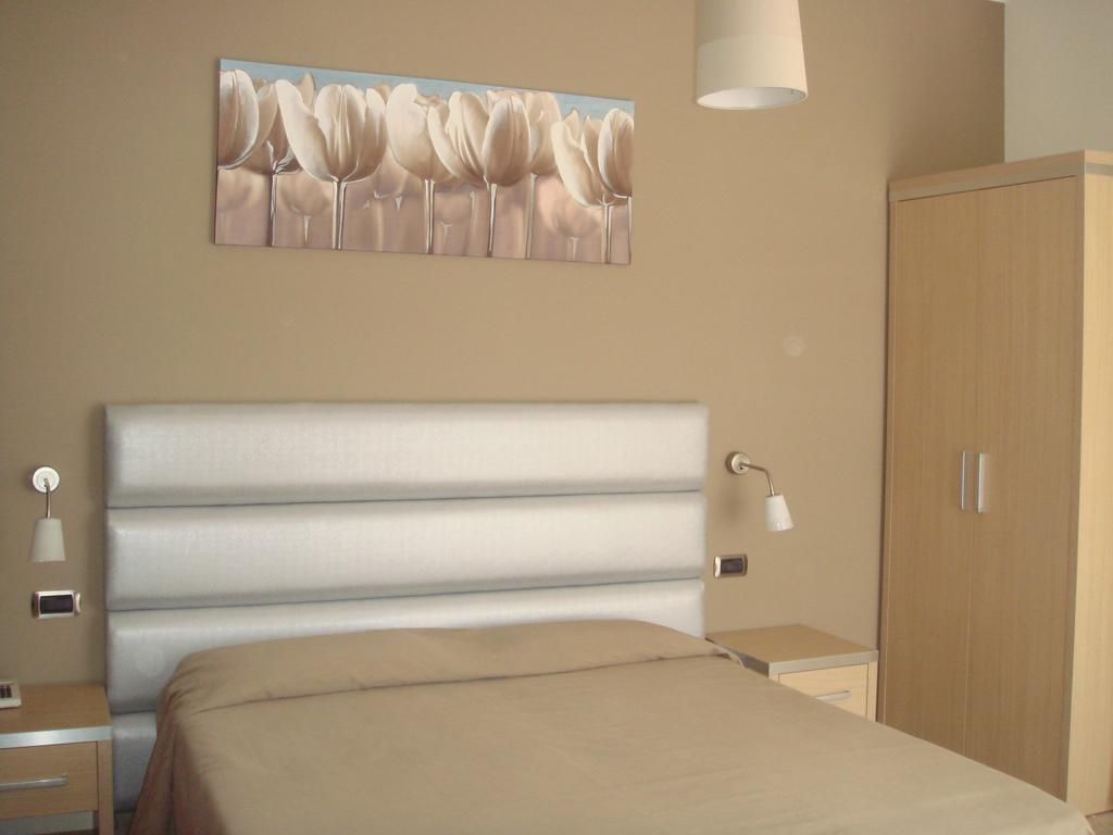 Hotel Florence San Benedetto del Tronto Room photo