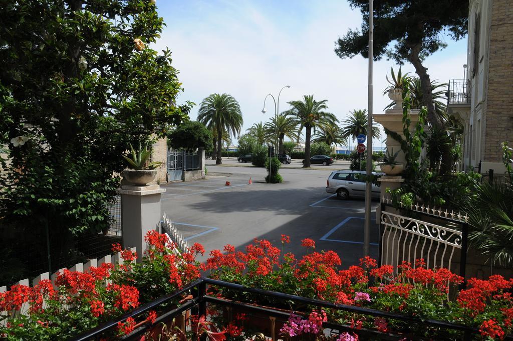 Hotel Florence San Benedetto del Tronto Exterior photo